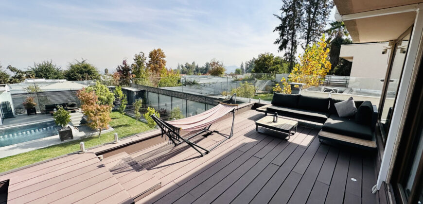 Hermosa casa en Liquido por viaje. Con vista la valle de la ciudad de Santiago
